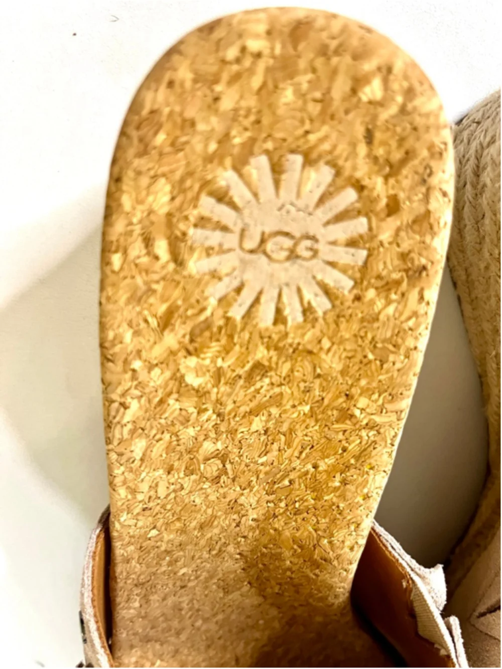 UGG Danes Women’s Tan suede fringe wedge sandals size 10